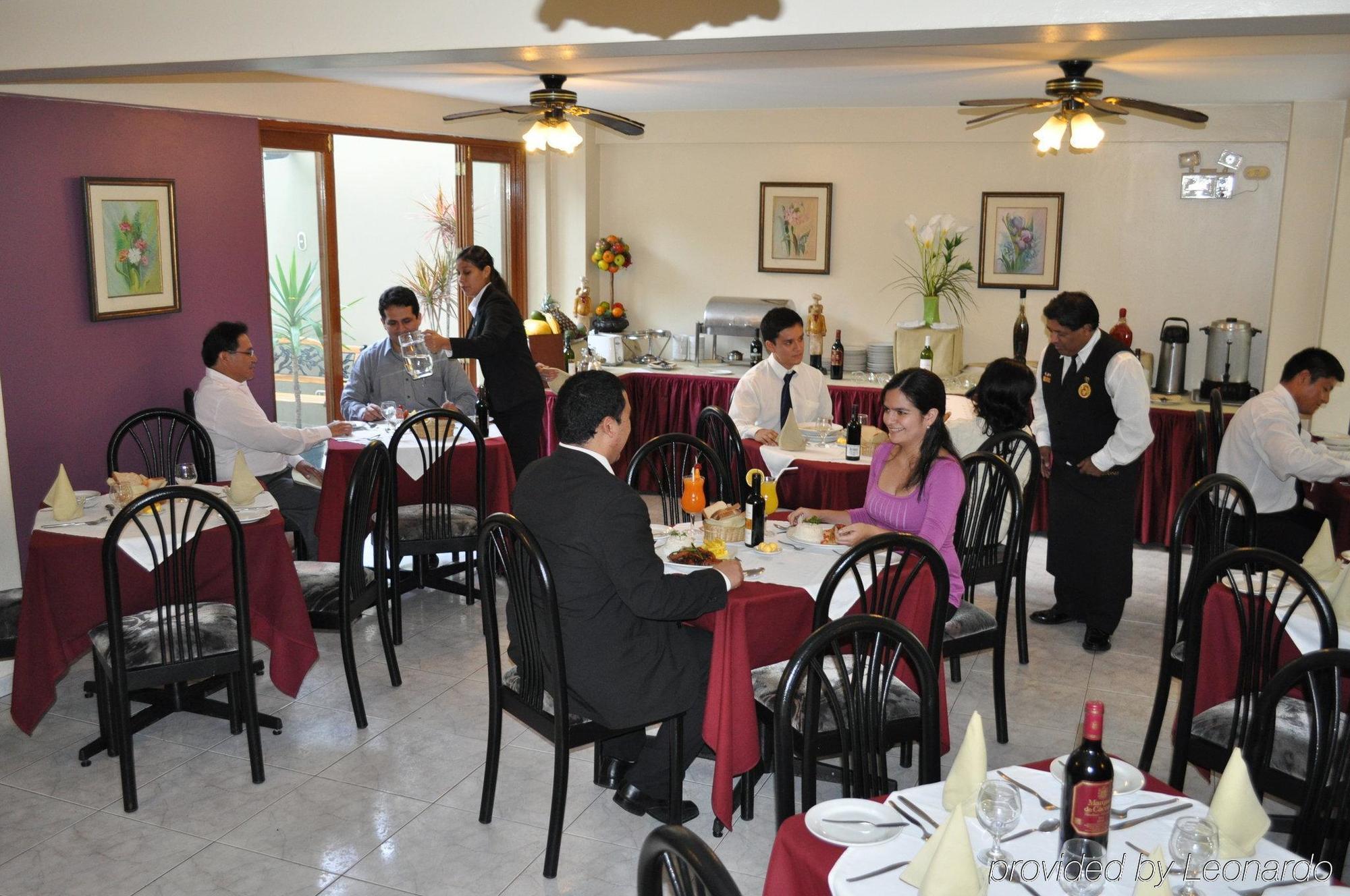 Embajadores Hotel 리마 레스토랑 사진